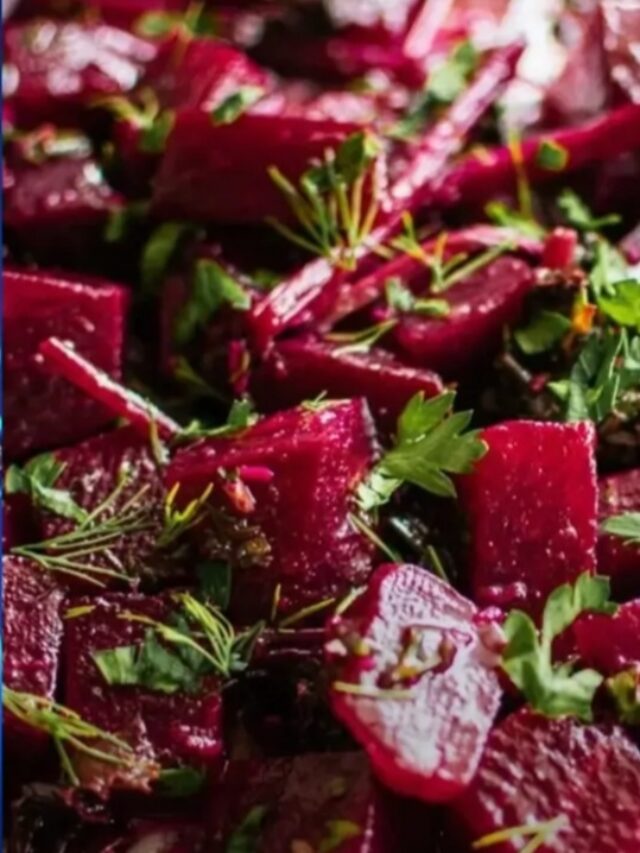 7 Powerful Superfoods to Control Diabetes, Lose Weight & Improve Memory